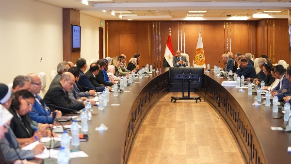 وزير العمل يعلن عن بدء إعداد استراتيجية وطنية لتطوير التدريب المهني