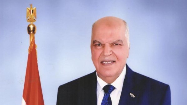 نقيب المعلمين يثمن دعوة الرئيس السيسي لتعزيز الوعي الطلابي ومكافحة الشائعات