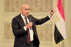 قرارات عاجلة لسد نقص المعلمين في المدارس تشمل استئجار غير العاملين في التعليم مقابل 50 جنيهًا للحصة