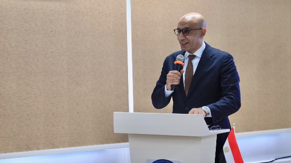 وزير التعليم يعلن تطبيق مادة البرمجة لطلاب المدارس الفنية وتوزيع التابلت قريبًا