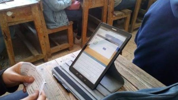 أجهزة تابلت جديدة لطلاب أولى ثانوي تتوجه إلى المديريات التعليمية تمهيداً لتوزيعها في المدارس قريباً