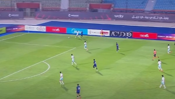 حامد عبدالله يفتتح التسجيل لصالح الشرقية إنبي ضد بيراميدز في الدوري