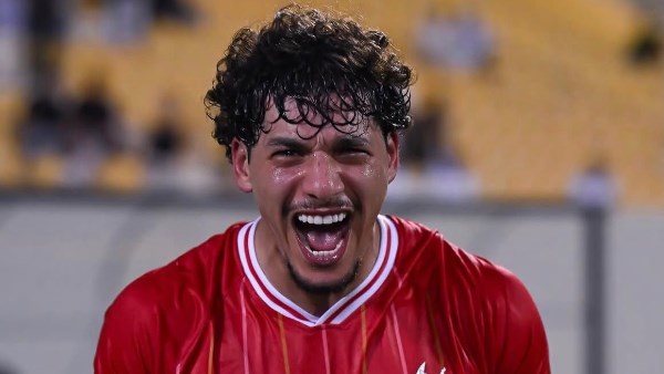 عبد الله عبد الهادي ينال لقب أفضل مدافع في دوري ناصر بن حمد البحريني