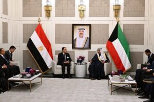 ولي عهد الكويت يلتقي رئيس الوزراء في نيويورك لمناقشة أطر التعاون المشترك وأهمية أمن الكويت والخليج في الاستراتيجية المصرية