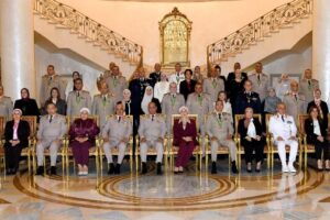 وزير الدفاع يحتفي بالقادة المخلصين في القوات المسلحة خلال مراسم تكريم خاصة مع عرض فيديو وصور