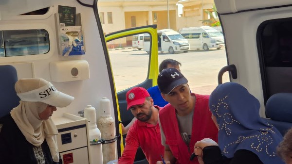 استقبال الهلال الأحمر للدفعة الـ87 من الجرحى والمرضى الفلسطينيين