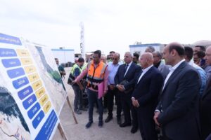 وزير النقل يزور العريش وطابا لمتابعة مشروع سكة حديد التنمية في سيناء