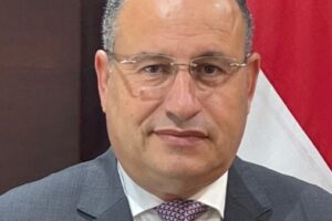وزير التعليم العالي يبارك للمجتمع الأكاديمي بمناسبة انطلاق العام الجامعي الجديد