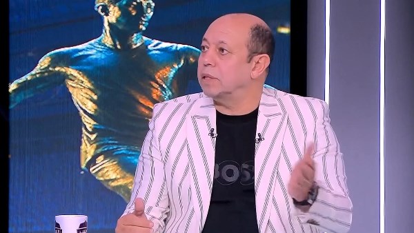 إعلامي: تصريحات أحمد سليمان الأخيرة وضعت الكثيرين في مواقف حرجة