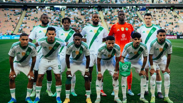 الأهلي السعودي يستعد لمواجهة صن داونز بمشاركة بوسيتش وديميرال في إطار التحدي القاري