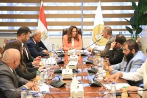 وزيرة التنمية المحلية تستعرض احتياجات المواطنين والملفات الخدمية مع نواب من 7 محافظات