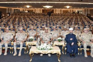 وزير الدفاع يزور كوادر التمريض العسكري في القوات المسلحة