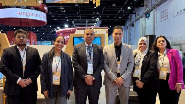 مصر للطيران تكشف عن استراتيجيات تحديث أسطولها وتحسين خدماتها الرقمية في سوق السفر العربي