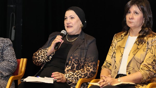 رئيسة المجلس القومي للطفولة والأمومة تحضر مؤتمر الهوية الوطنية في فعاليات تحت شعار جذور راسخة