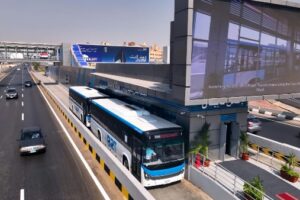 دخول 20 أتوبيسًا كهربائيًا مصريًا جديدًا في المرحلة الثانية لمشروع BRT