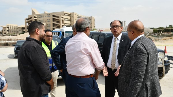 جامعة العاصمة تتهيأ لإطلاق المرحلة الأولى من مجمعها الطبي الذي يضم 1600 سرير