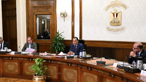رئيس الوزراء يواصل متابعة مبادرات تعزيز الإنتاج الوطني ورفع مستوى الصادرات