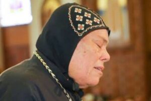 حدد دير الأنبا مكاريوس السكندري موعد جنازة القمص تادرس والبابا تواضروس ينعيه