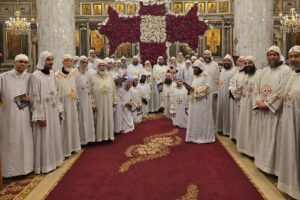 احتفالات عيد الصليب تشهد أجواء روحانية فريدة في دير المحرق بحضور الأنبا بيجول والرهبان