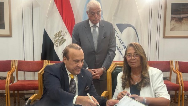 خالد فودة يحضر توقيع اتفاقية تعاون بين اتحاد الدارتس ونادي بايونيرز في الإسكندرية