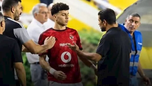 الأهلي يفكر في إعارة علي محمود في يناير بسبب ظروف معينة