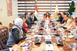 وزيرة التنمية المحلية والبيئة تتفقد حالة منظومة المخلفات الصلبة في محافظة دمياط بالتعاون مع المحافظ