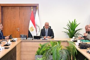 وزير الري يُعلن عن بدء تقييم شامل لأداء المنظومة المائية خلال فصل الصيف