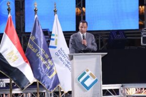 وزير الاتصالات يشهد احتفالية تخريج دفعة جديدة من جامعة مصر للمعلوماتية