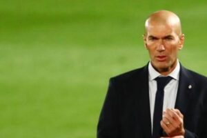 زيدان يكشف عن قائمته الأولى مع منتخب فرنسا تضم 5 لاعبين جدد وعودة كامافينجا
