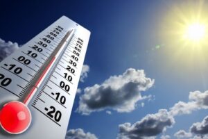 بداية فصل الخريف غدًا مع انخفاض ملحوظ في درجات الحرارة وطقس معتدل