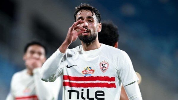 أحمد جعفر ينتقد أسلوب لعب الأهلي ويؤكد أنه لا يتناسب مع إمكانيات اللاعبين