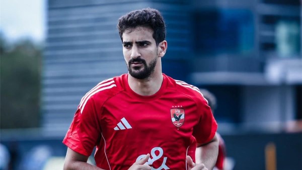 والد بن رمضان يؤكد: لم يتكيف مع أجواء الدوري المصري ورحيله عن الأهلي كان سلساً