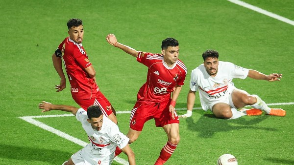 عبدالناصر زيدان يعلن عن استقدام حكام أجانب لمباراتين تاريخيتين للأهلي ضد الزمالك وبيراميدز