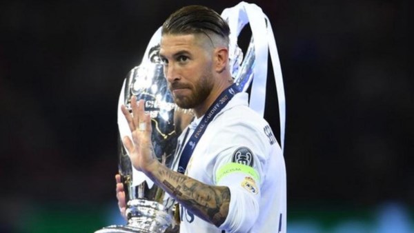 سيرجيو راموس في طريقه للانتقال إلى أستون فيلا في الدوري الإنجليزي